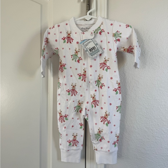 Kissy Kissy White Reindeer Print Footie - Picture 1 of 4